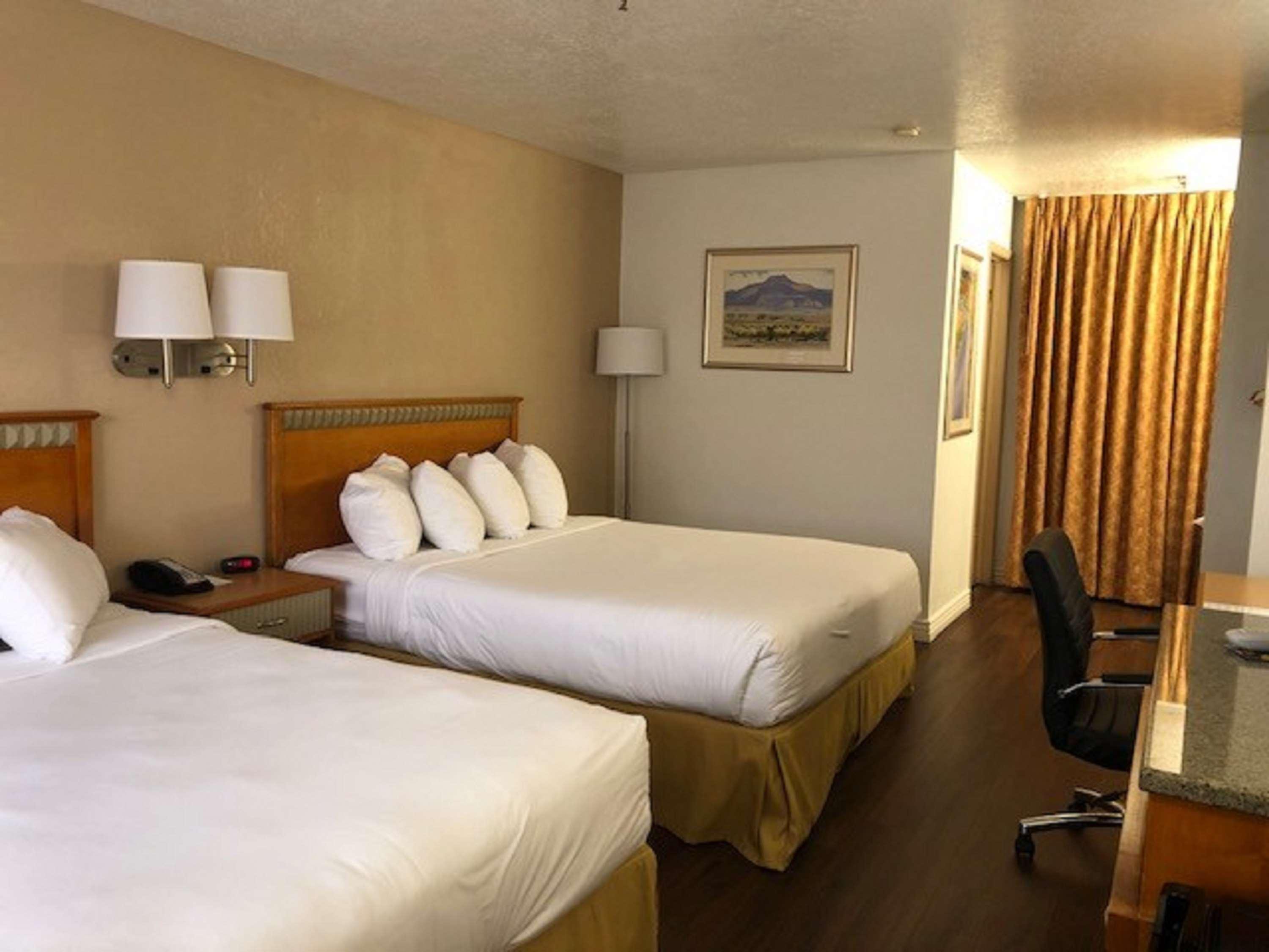 Surestay Plus Hotel By Best Western Albuquerque I-40 Eubank Exteriér fotografie