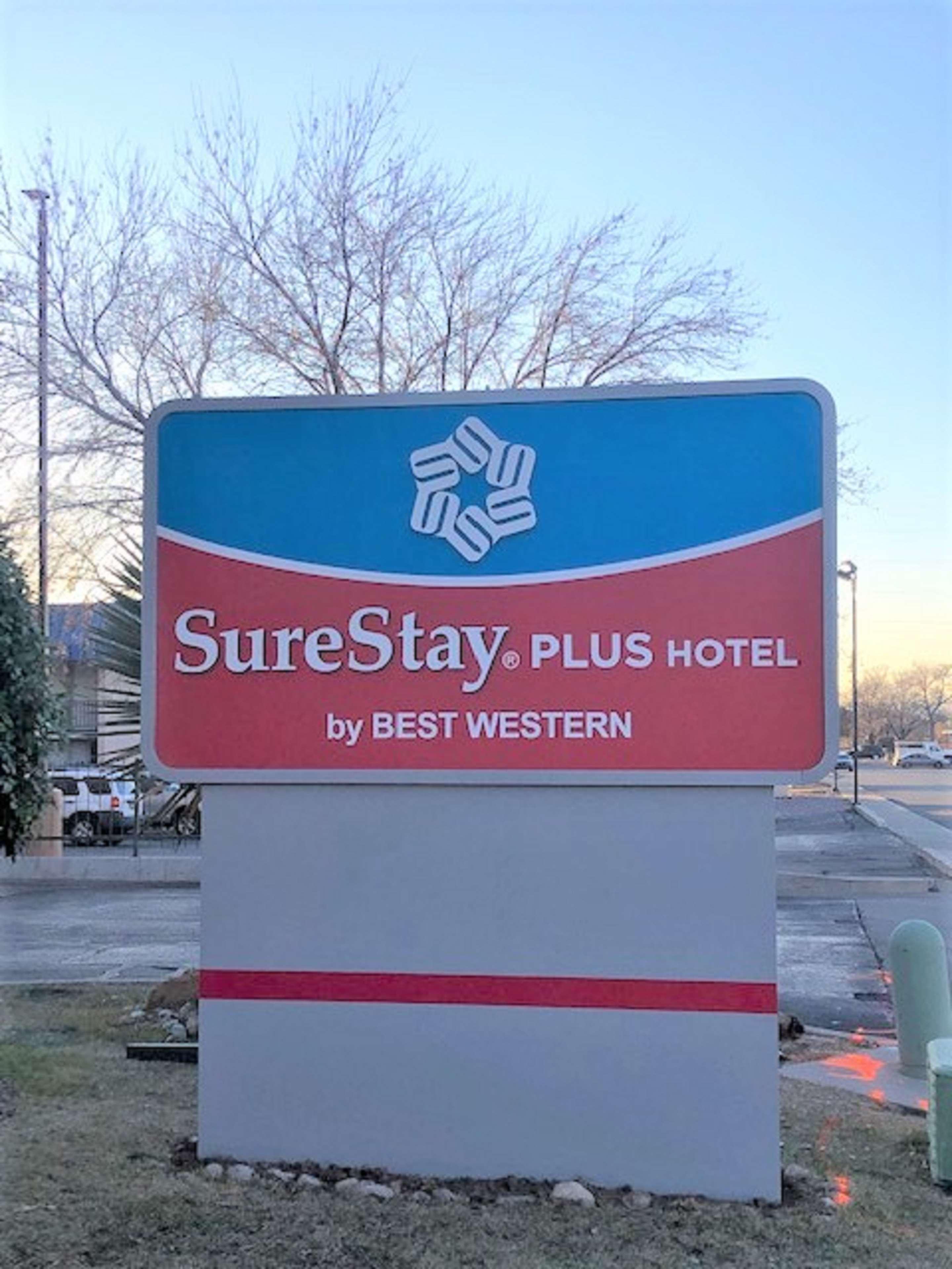 Surestay Plus Hotel By Best Western Albuquerque I-40 Eubank Exteriér fotografie
