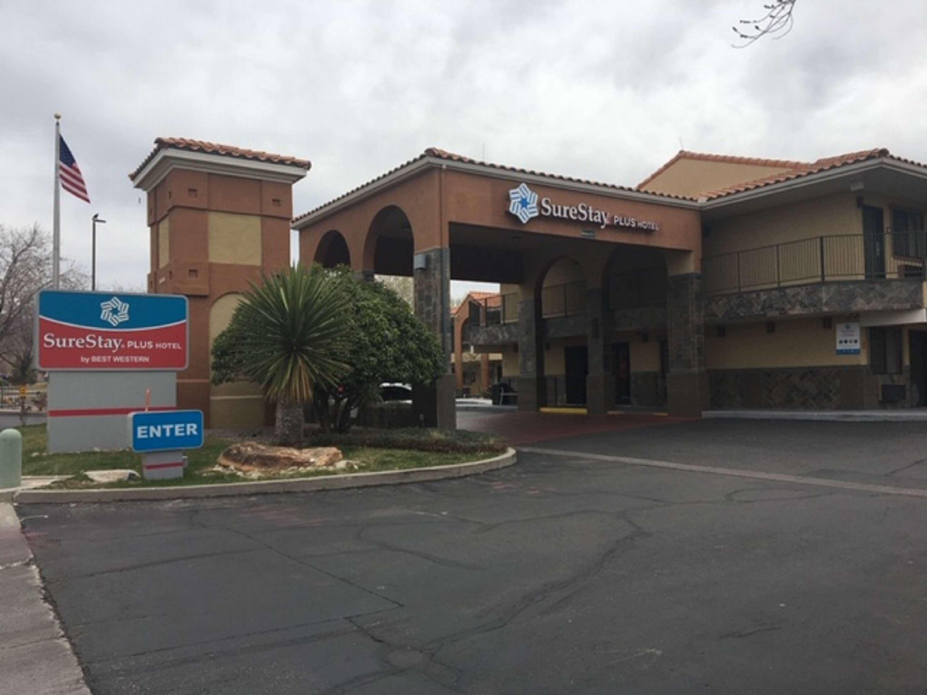 Surestay Plus Hotel By Best Western Albuquerque I-40 Eubank Exteriér fotografie